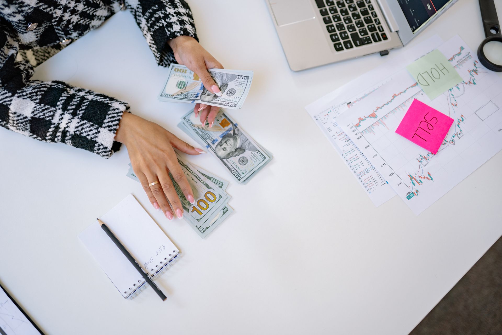 Analizar Una Inversión Antes de Entrar: Riesgo Fiscal, Liquidez Y Valor Esperado